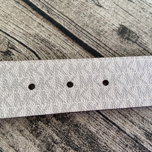 NWT! Michael Kors reversible waist belt in white leather and MK logos. S and M - Picture 15 of 16